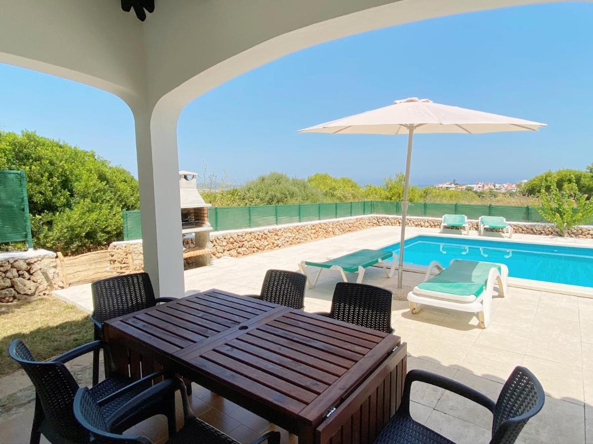 Villa Elsie Arenal d'en Castell Exteriör bild